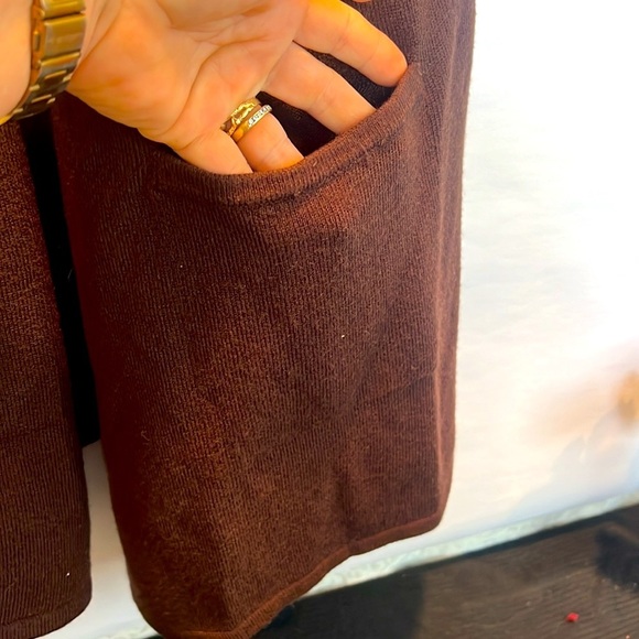 Nouveau Brown Sweater Vest - Picture 4 of 5